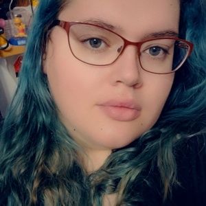 Meet your Posher, Catherine